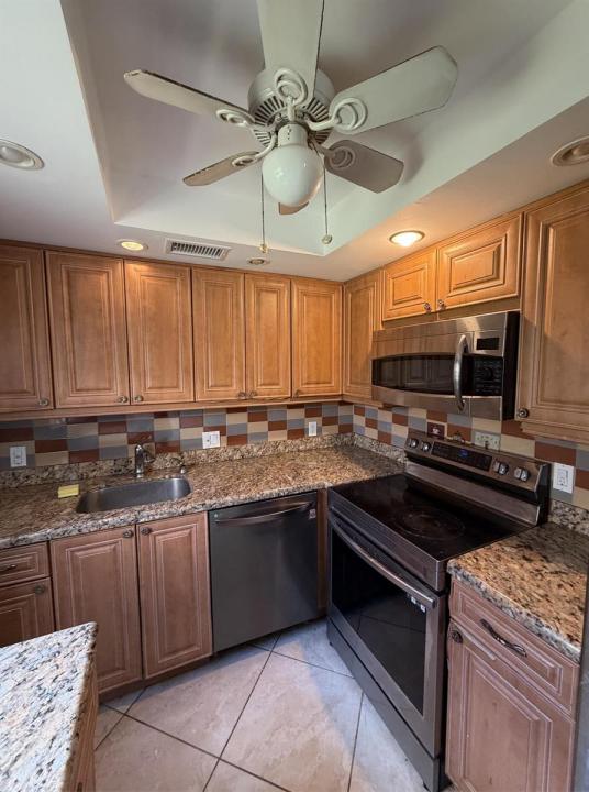157 Saxony D, Delray Beach, Florida 33446, USA
