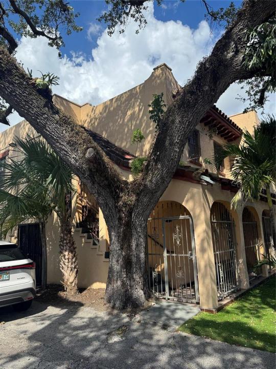 1527 NE 4th Avenue, Fort Lauderdale, Floride 33304, États-Unis