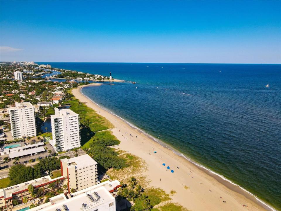 2840 NE 14th Street Causeway 304A, Pompano Beach, Florida 33062, Stati Uniti