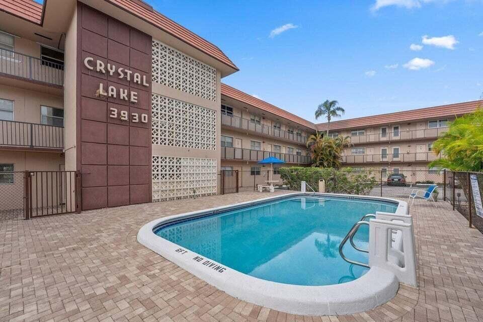 3930 Crystal Lake Drive 107, Deerfield Beach, Florida 33064, Stati Uniti