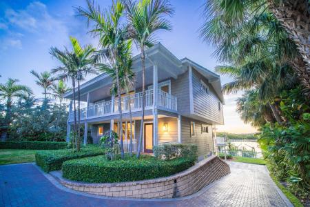 4000 S Ocean Boulevard, Lantana, Florida 33462