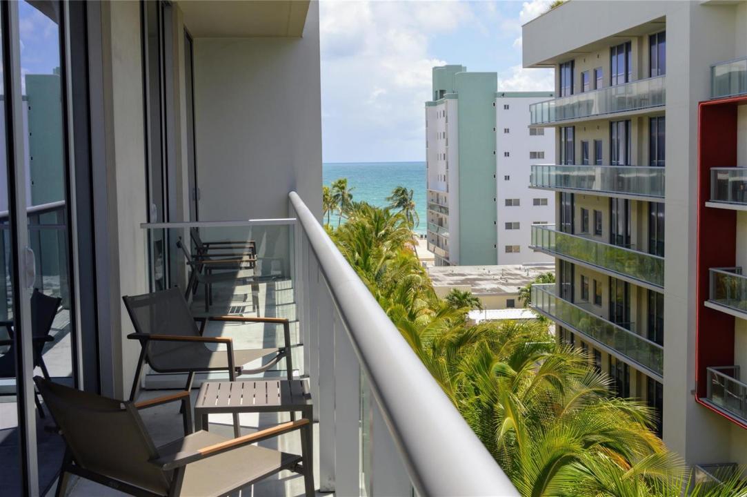 777 N Ocean Drive N522, Hollywood, Florida 33019, Stati Uniti