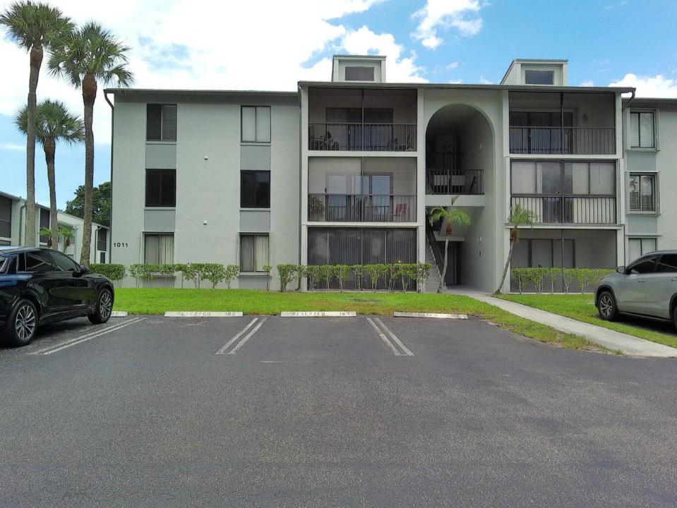 1011 Green Pine Boulevard D2, West Palm Beach, Florida 33409, Stati Uniti