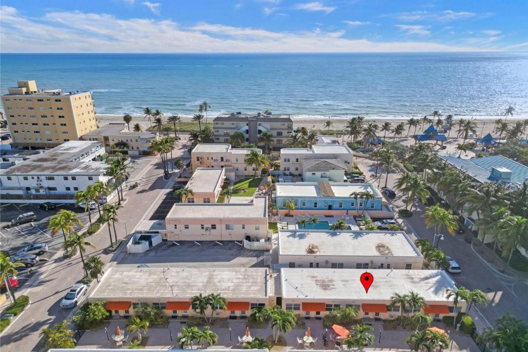 329 Connecticut Street 107, Hollywood, Floride 33019, États-Unis