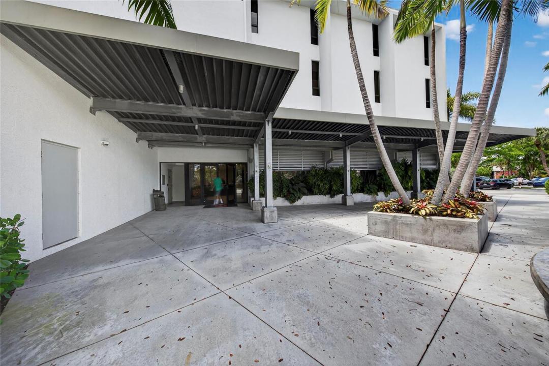 2101 N Andrews Avenue, Wilton Manors, Florida 33311, USA