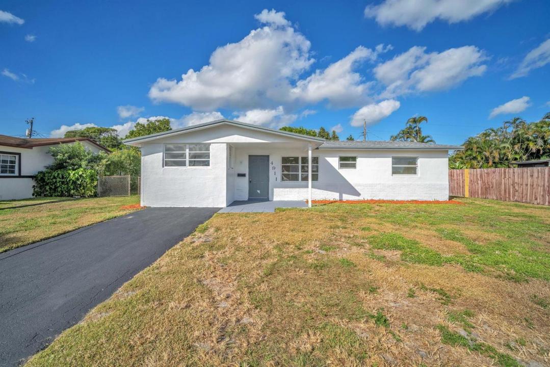 4911 NW 16th Street, Lauderhill, Floride 33313, États-Unis