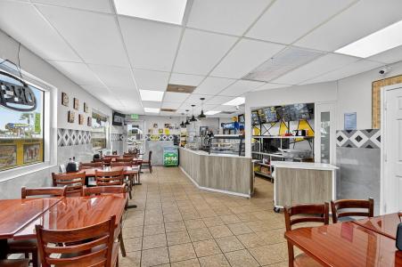 1541 W Blue Heron Boulevard, Riviera Beach, Florida 33404, USA