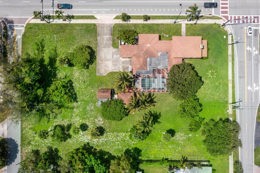 556 E Hillsboro Boulevard, Deerfield Beach, Floride 33441, États-Unis