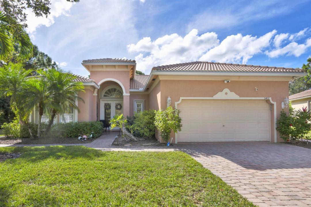 5411 Place Lake Drive, Fort Pierce, Floride 34951, États-Unis