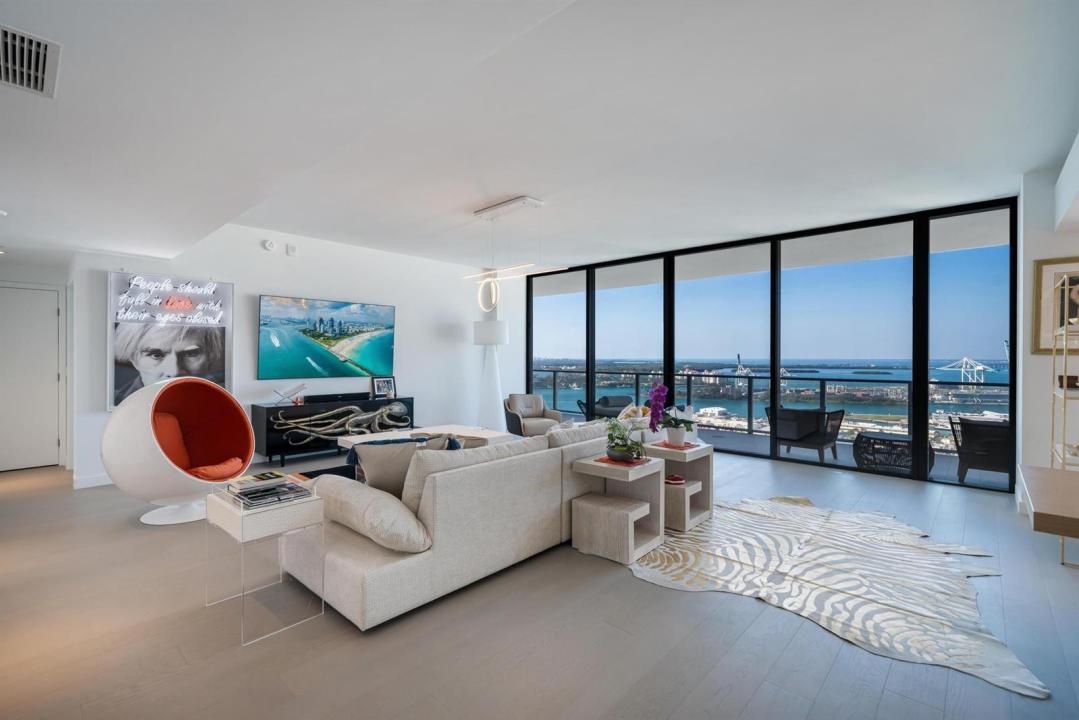 Miami Beach, Florida 33139, USA