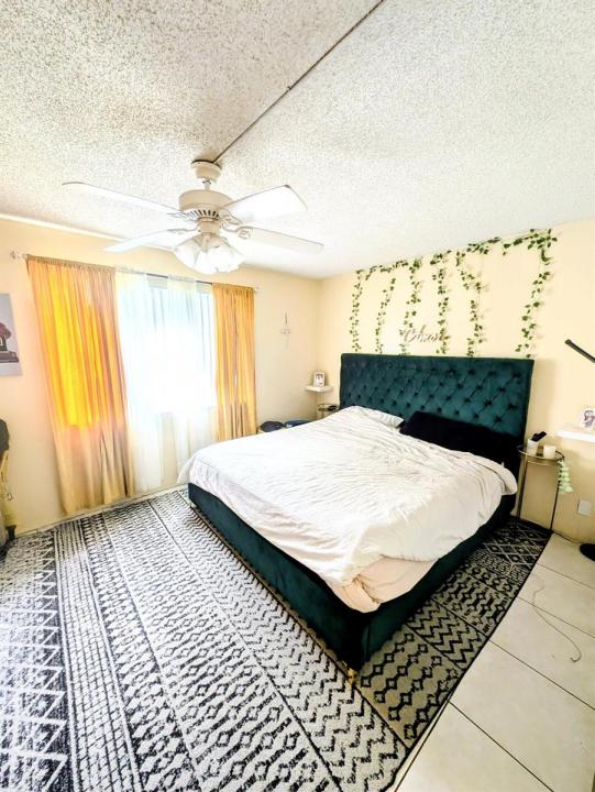 7960 NW 50th Street 104, Lauderhill, Floride 33351, États-Unis
