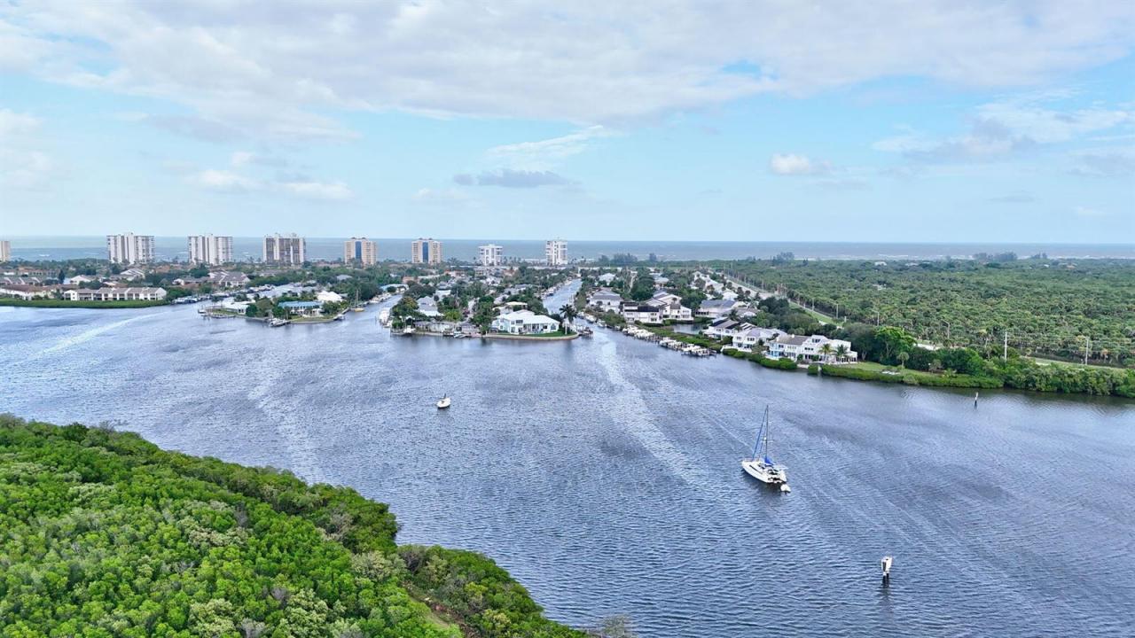 2486 Harbour Cove Drive, Hutchinson Island, Floride 34949, États-Unis