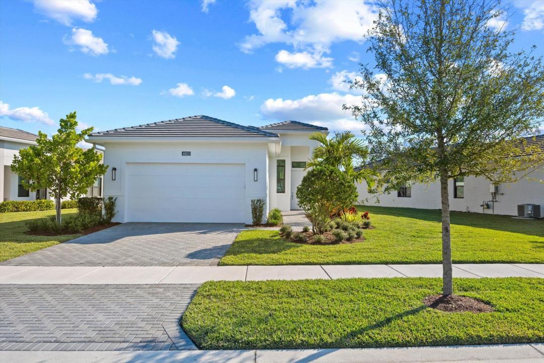 4823 Saint Armands Way, Westlake, Florida 33470, Stati Uniti
