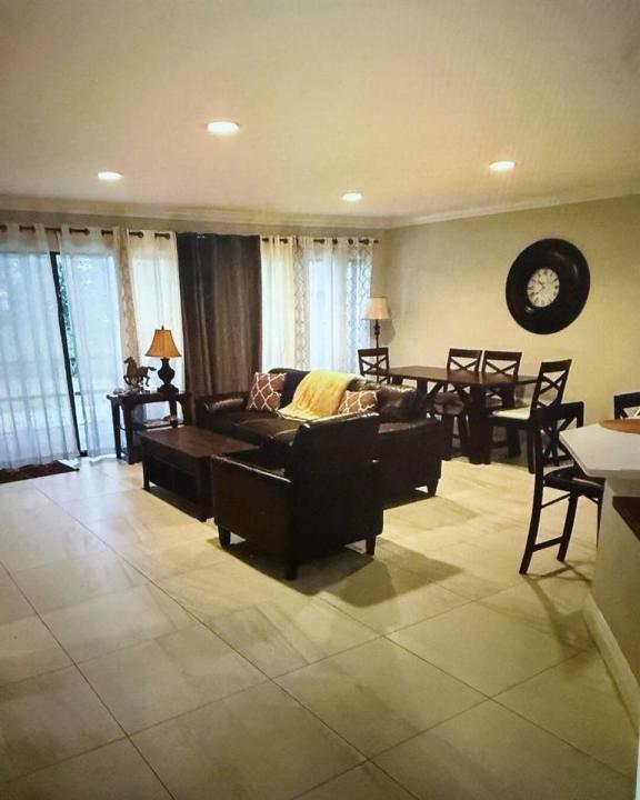 12725 Shoreline Drive 6c, Wellington, Florida 33414, USA