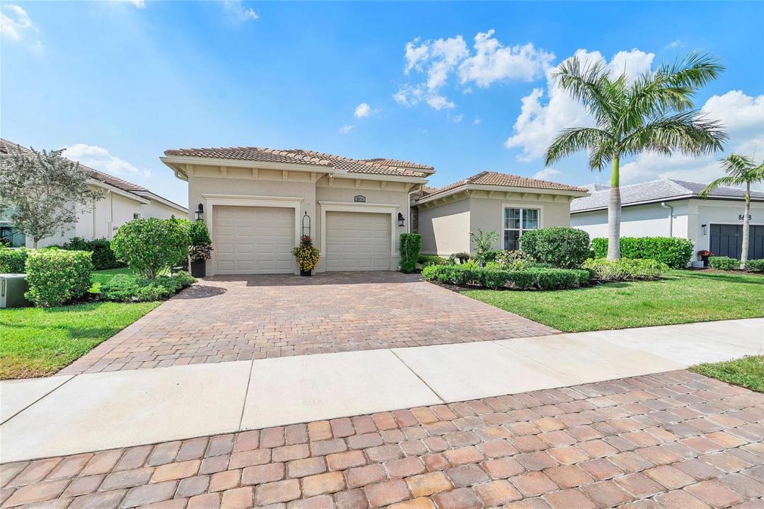 8674 SW Flutto Way, Port St. Lucie, פלורידה 34987, ארצות הברית של אמריקה