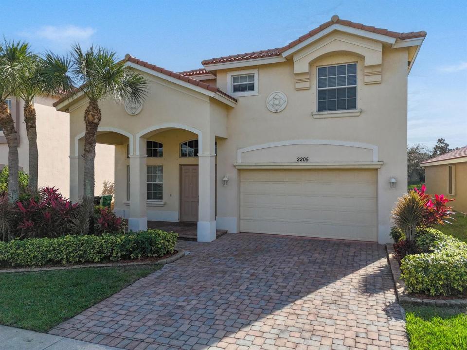 2205 SW Newport Isles Boulevard, Port St. Lucie, Florida 34953, Stati Uniti
