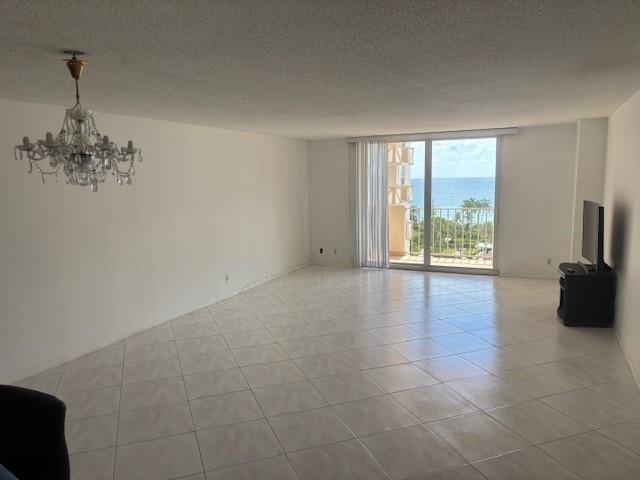 1865 S Ocean Drive 11N, Hallandale Beach, Florida 33009, USA