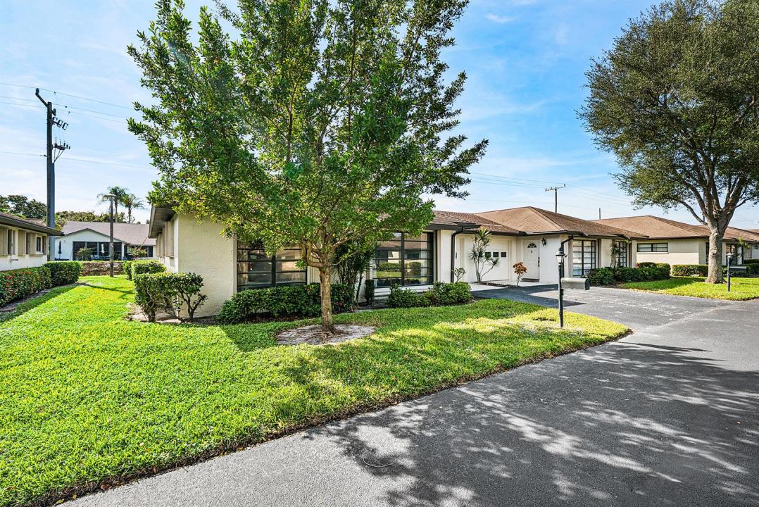 4866 Equestrian Road A, Boynton Beach, Floride 33436, États-Unis