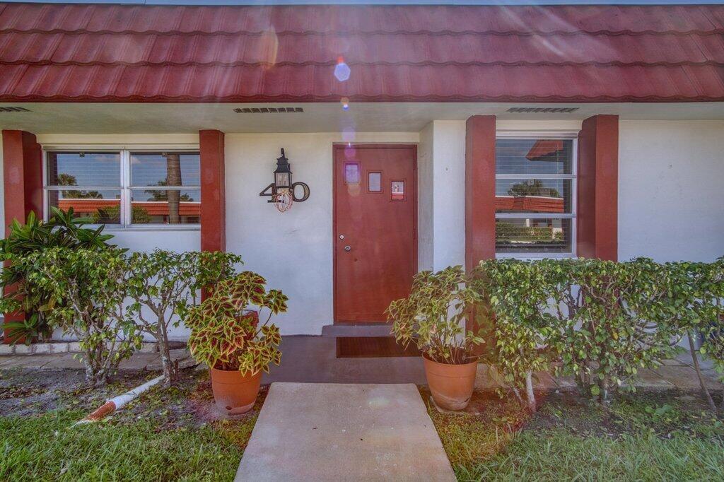 5800 W Fernley Dr W Drive 40, Florida 33415, Stati Uniti