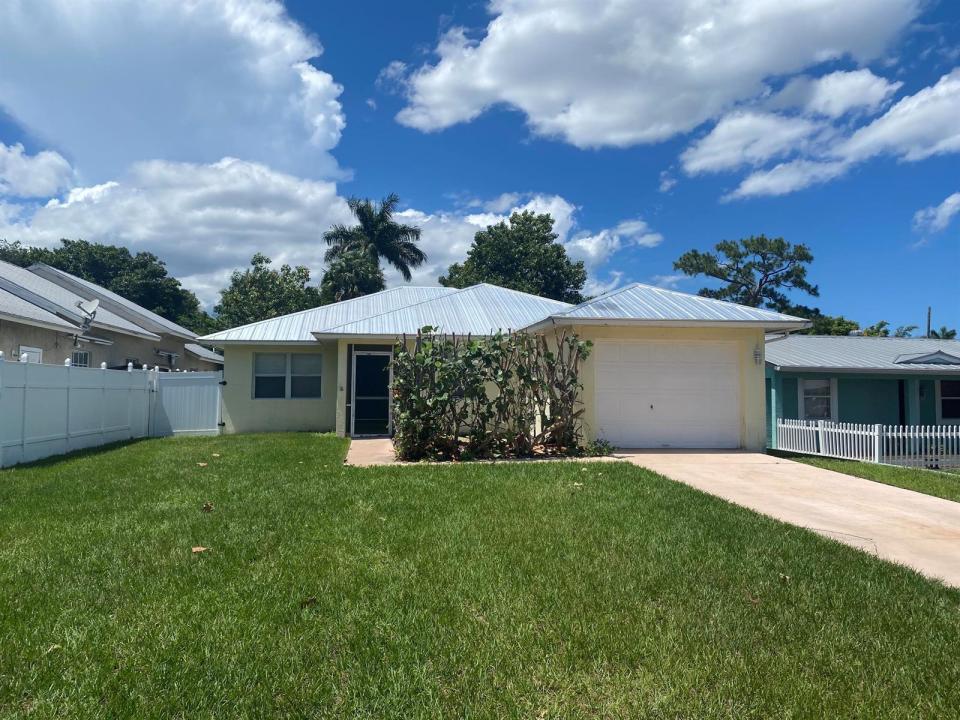 1057 SW Spruce Street, Palm City, Florida 34990, Stati Uniti