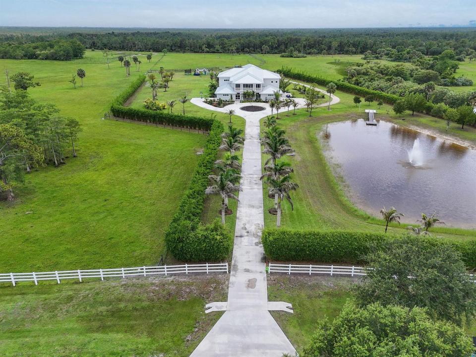 2985 SW Trailside Path, Stuart, Florida 34997, Stati Uniti