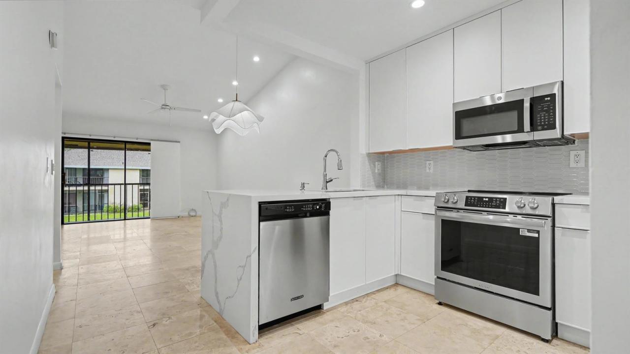 3939 NE 5th Avenue A201, Boca Raton, Floride 33431, États-Unis