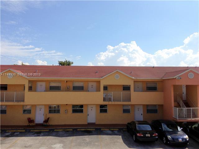 11378 W Flagler Street 206, Miami, Florida 33174, Stati Uniti