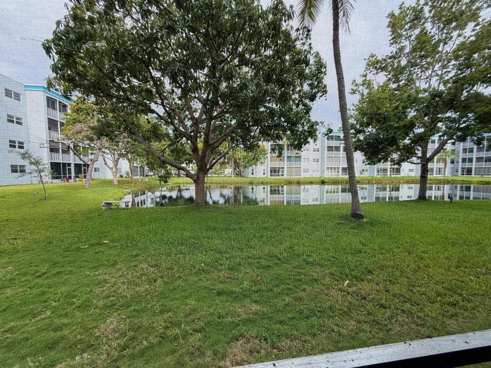 604 NE 2nd Street 122, Dania Beach, Floride 33004, États-Unis