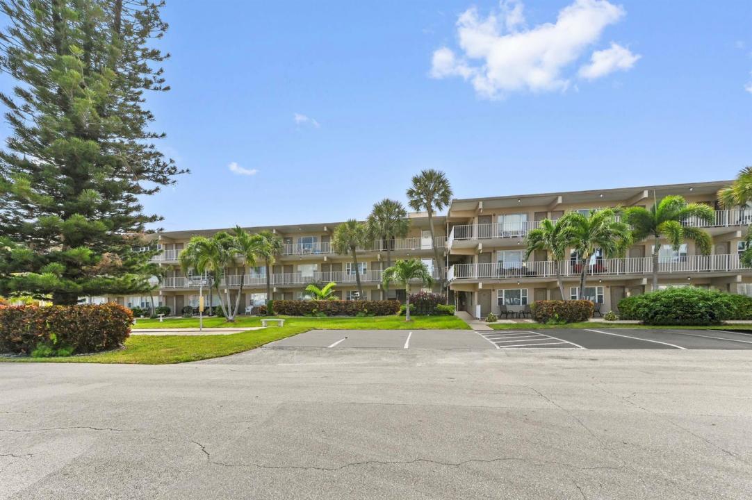 3200 NE 7th Court 205b, Pompano Beach, Florida 33062, Stati Uniti