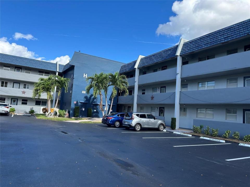 7807 Golf Circle Drive 205, Margate, Florida 33063, Estados Unidos