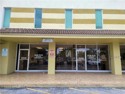 Road 7, Lauderdale Lakes, Florida 33319