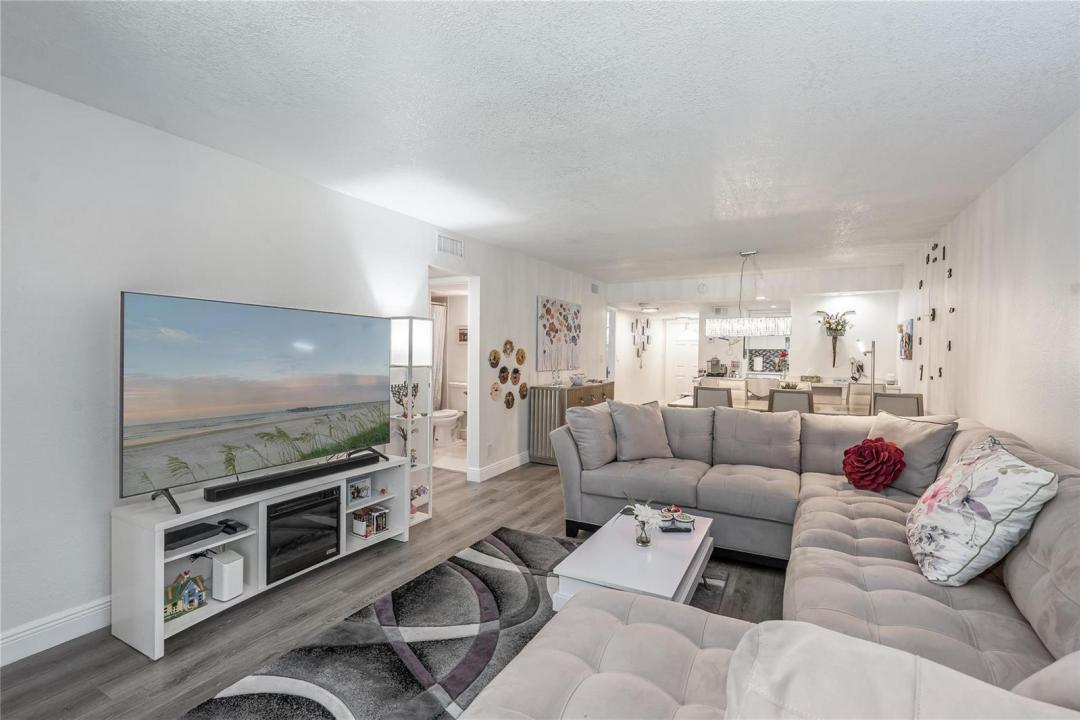 8901 S Hollybrook Boulevard 201, Pembroke Pines, Flórida 33025, Estados Unidos