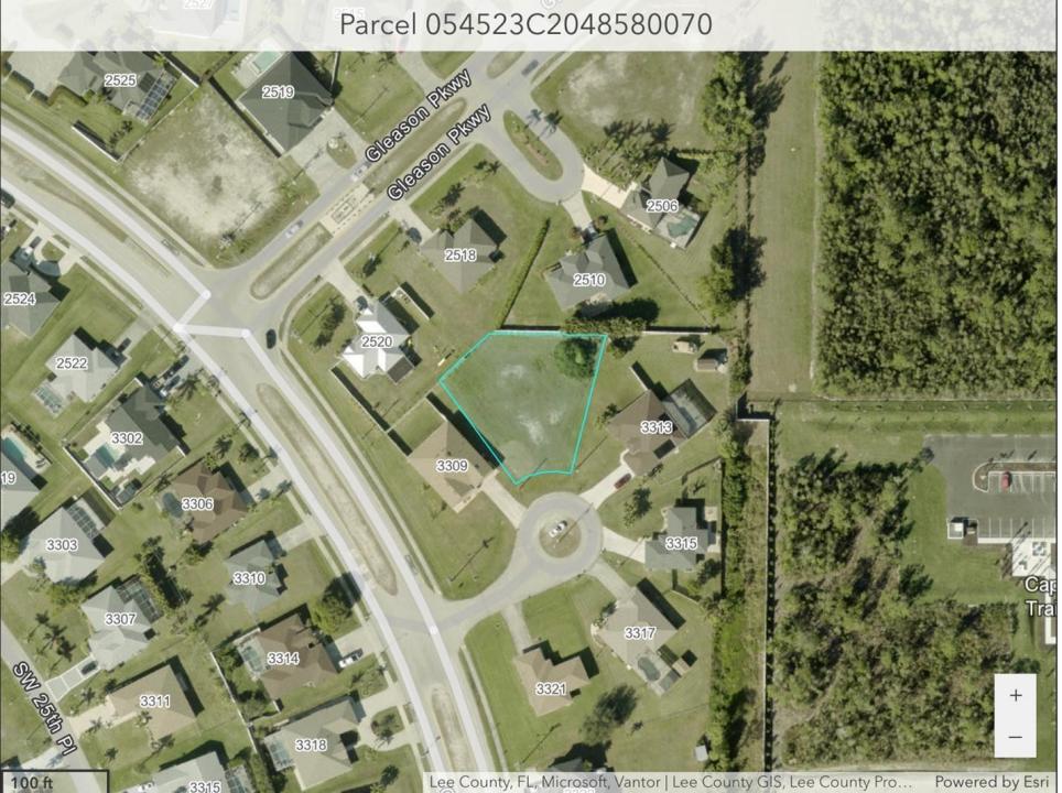 3311 Oasis Boulevard, Cape Coral, Florida 33914, Stati Uniti
