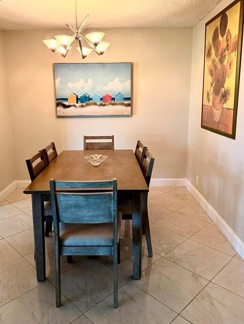 3755 Via Poinciana 304, Lake Worth, Floryda 33467, USA