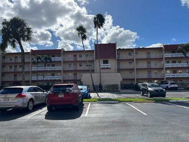 1000 Country Club Drive 403, Margate, Florida 33063, Stati Uniti