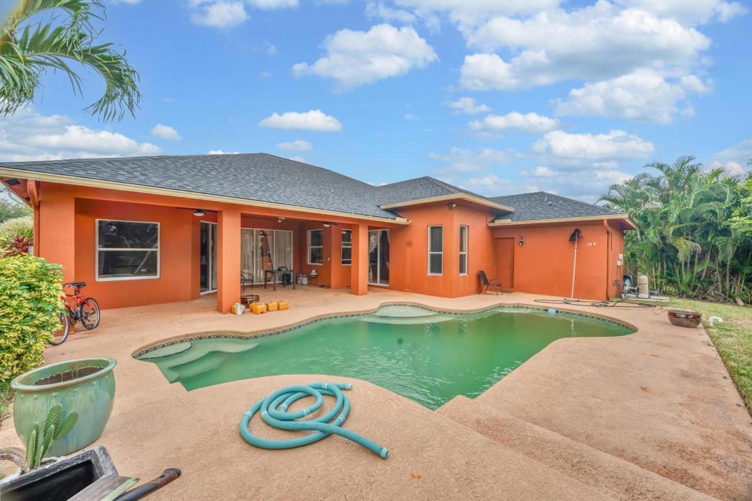 624 SW Nichols Terrace, Port St. Lucie, Floride 34953, États-Unis