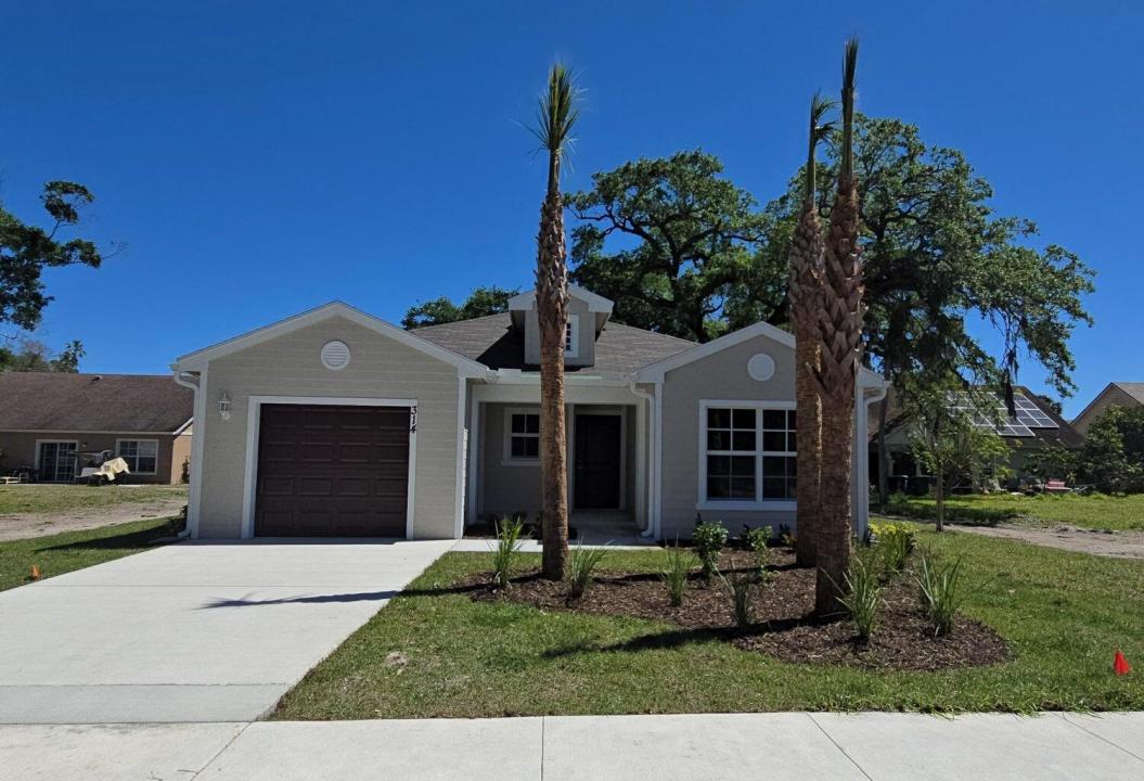306 Means Court, Fort Pierce, Florida 34950, USA