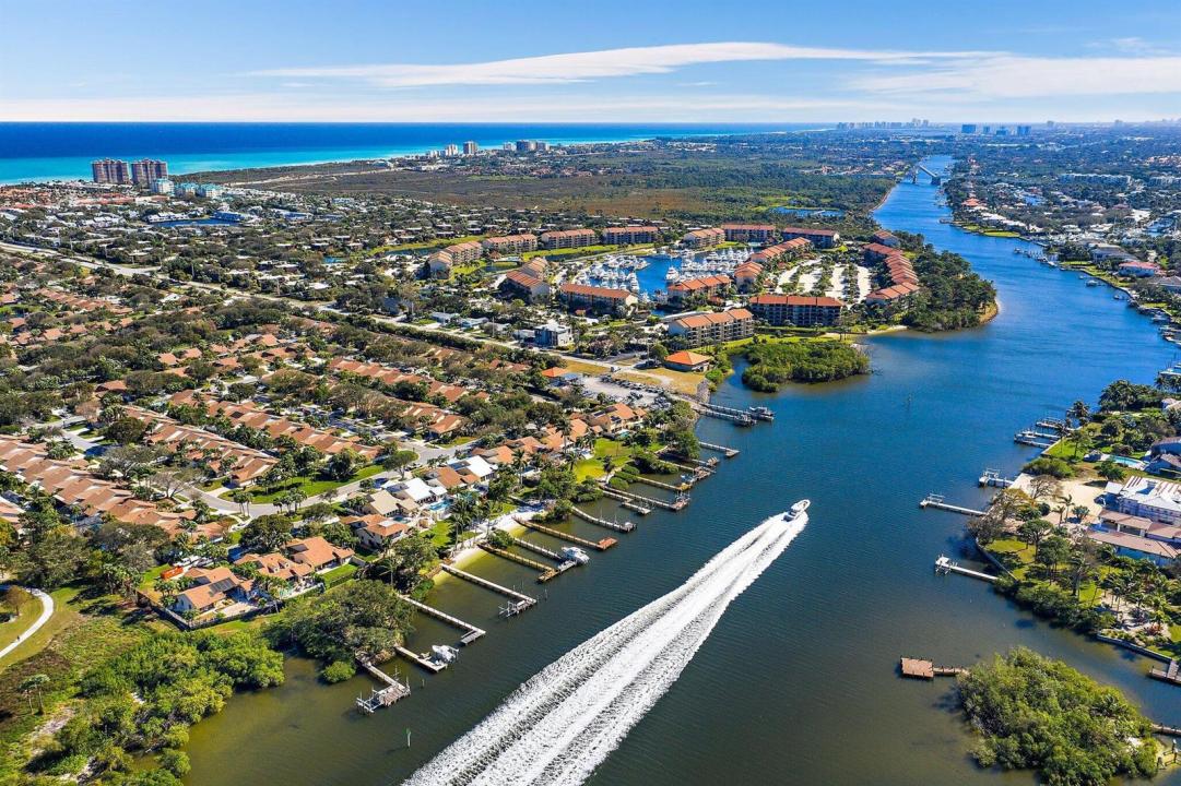 2601 Marina Isle Way 402, Jupiter, Florida 33477, Stati Uniti