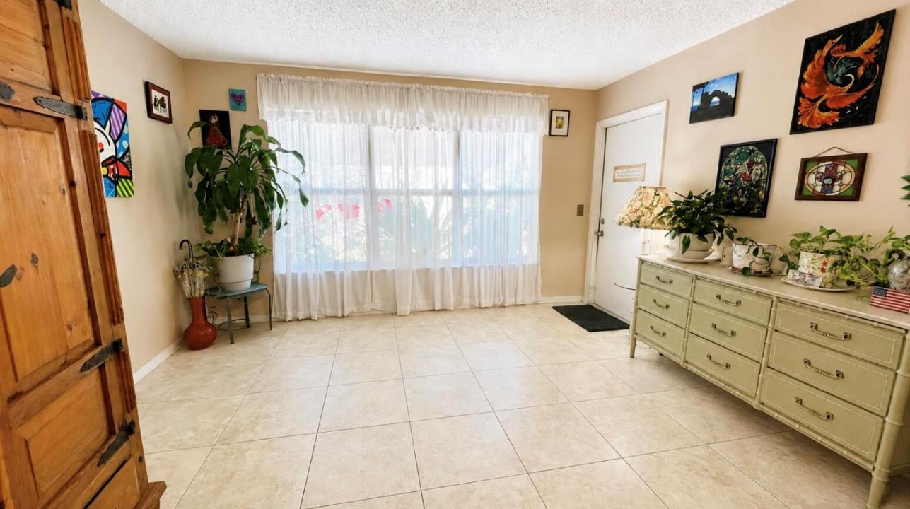 910 South Drive B, Delray Beach, Florida 33445, Stati Uniti