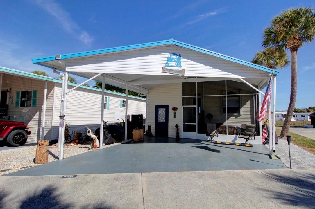 6633 SE 52nd Street, Okeechobee, Florida 34974, USA