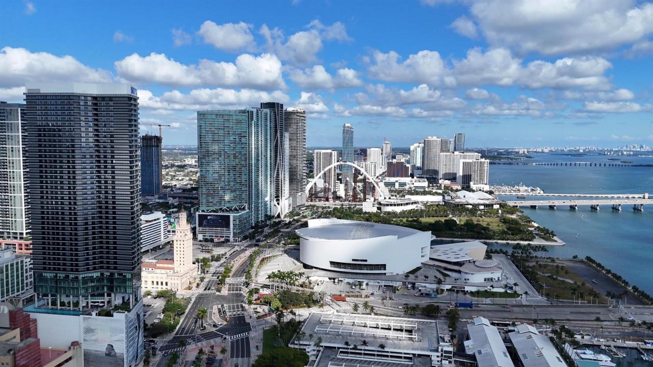 398 NE 5th Street 1715, Miami, Floride 33132, États-Unis