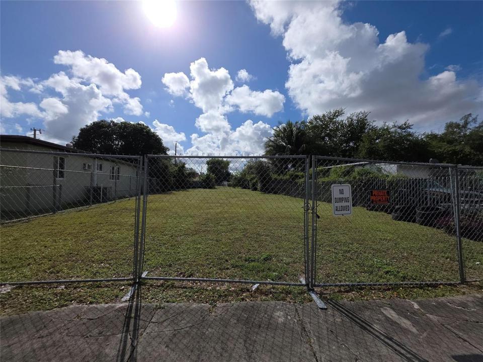 1810 NW 84th Street, Miami, Florida 33147, Stati Uniti