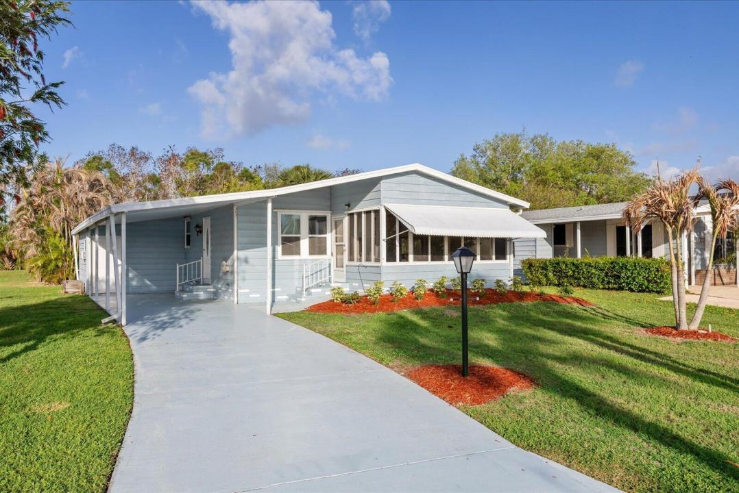 2969 Fiddlewood Circle, Port St. Lucie, Floryda 34952, USA