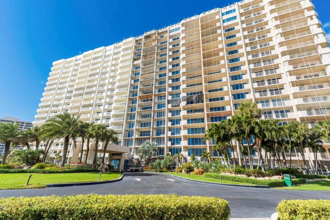 4301 N Ocean Boulevard 1002, Boca Raton, Florida 33431, Stati Uniti