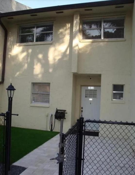 3010 NW 68th Street 102, Fort Lauderdale, 플로리다 33309, 미국