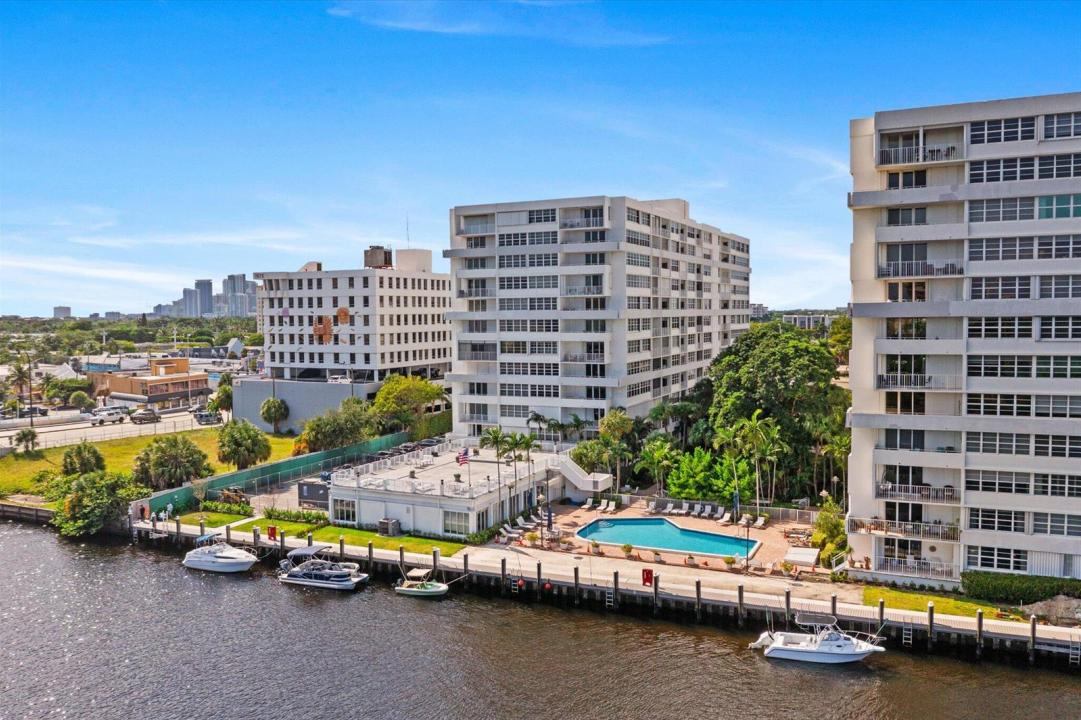 1160 N Federal Highway 221, Fort Lauderdale, Florida 33304, USA