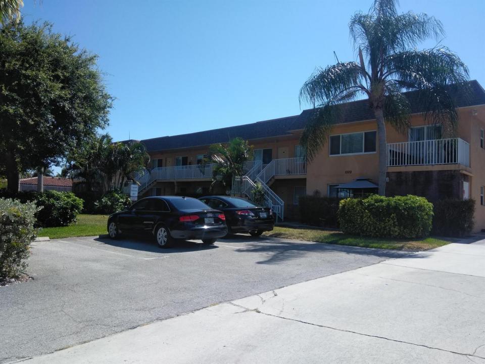 1000 NE 9th Avenue, Delray Beach, Florida 33483, USA