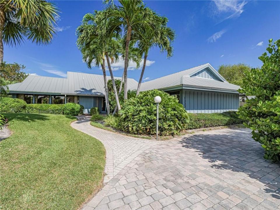 1330 Shorewinds Lane, Vero Beach, Florida 32963, USA