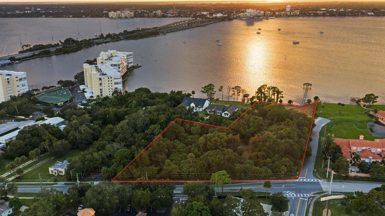 0 Merritt Avenue, Merritt Island, Floride 32953, États-Unis
