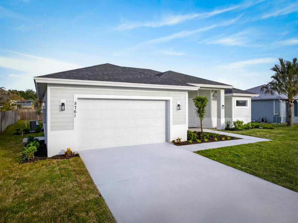 5761 NW Cone Street, Port St. Lucie, 플로리다 34986, 미국